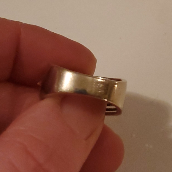 Peter Lam designer18 carat gold band with diamonds - Picture 4 of 4